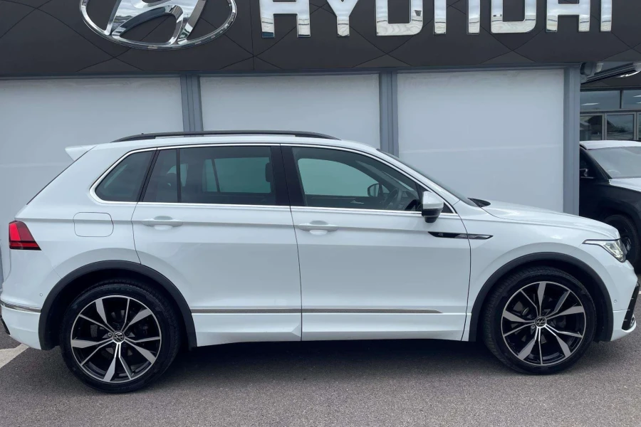 Vehicle Image - 1