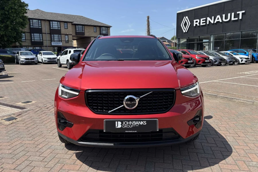 Vehicle Image - 1