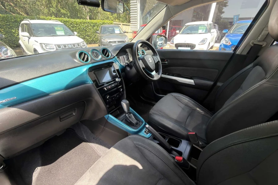 Vehicle Image - 1