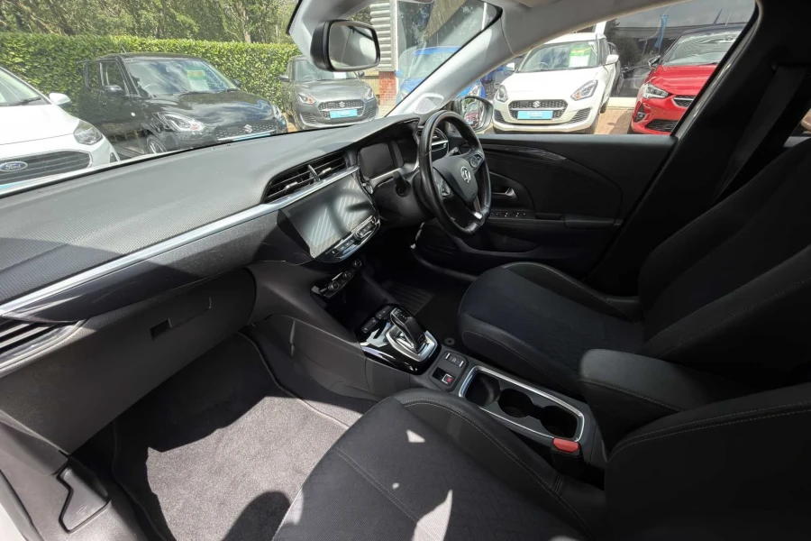Vehicle Image - 1
