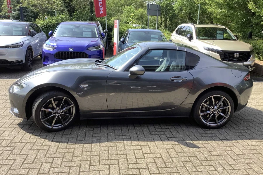 Vehicle Image - 3