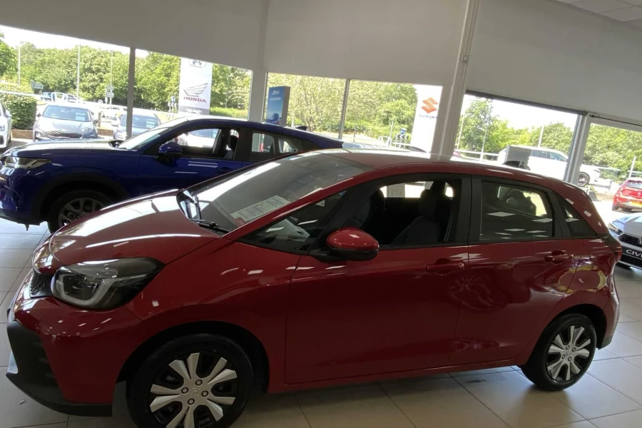 Vehicle Image - 3