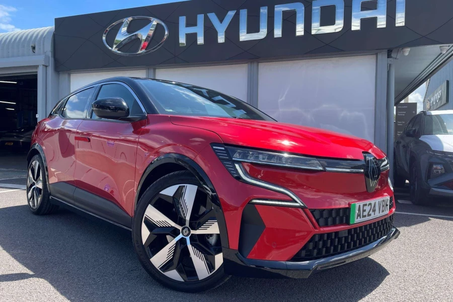 Vehicle Image - 0