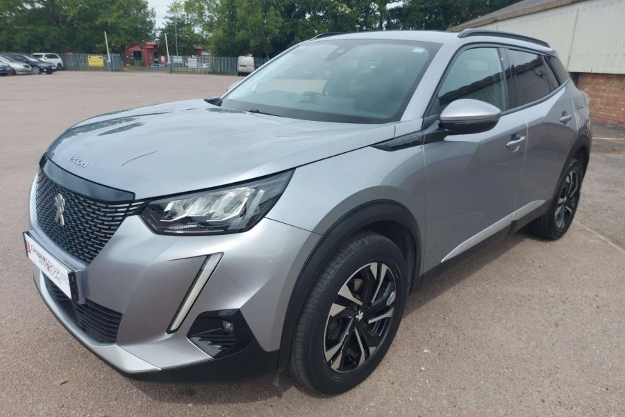 Vehicle Image - 2