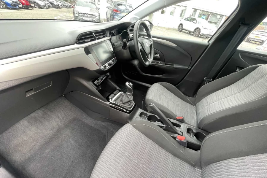 Vehicle Image - 1