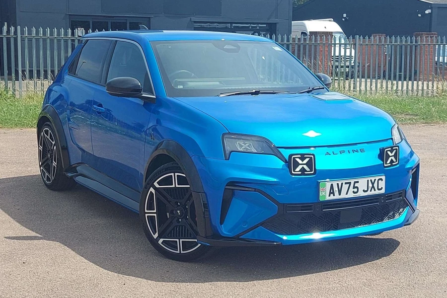 Vehicle Image - 2