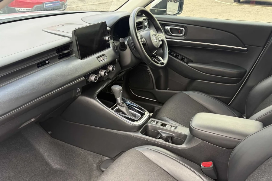 Vehicle Image - 1