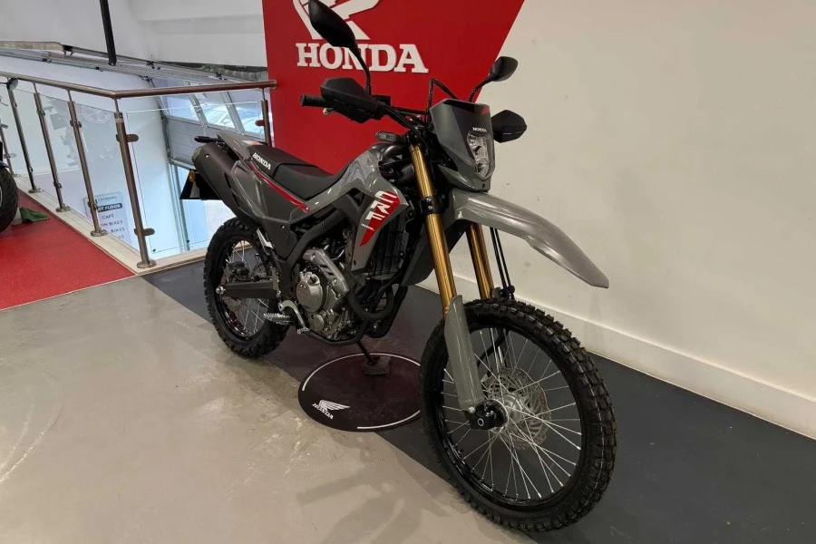 Vehicle Image - 1