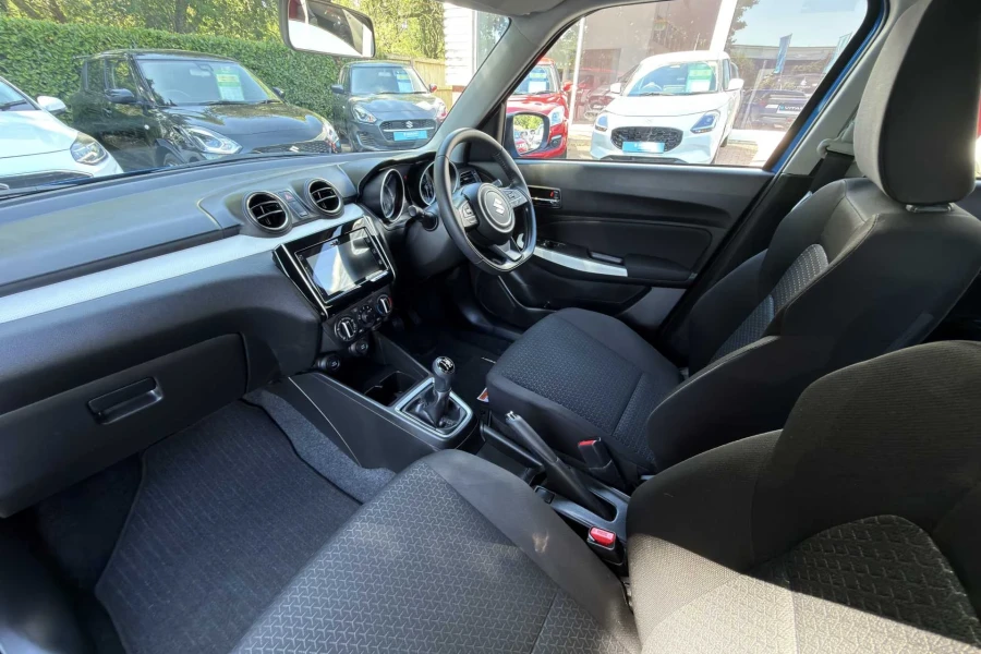 Vehicle Image - 1