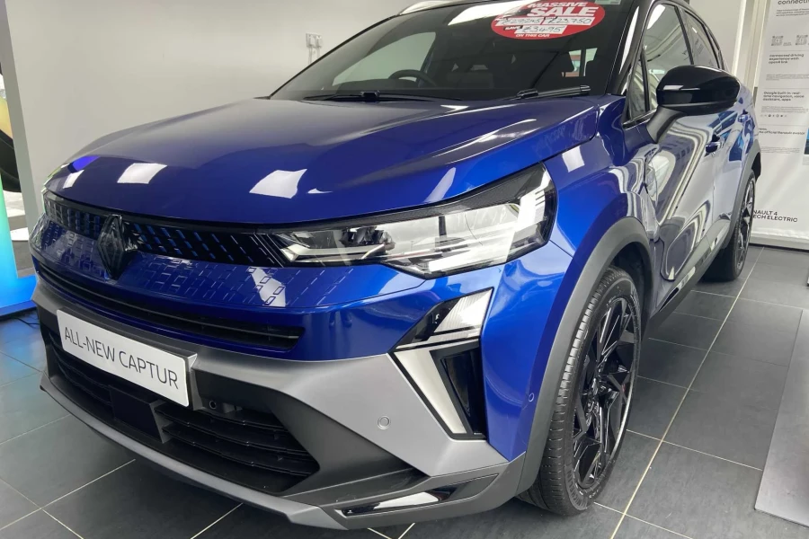 Vehicle Image - 1