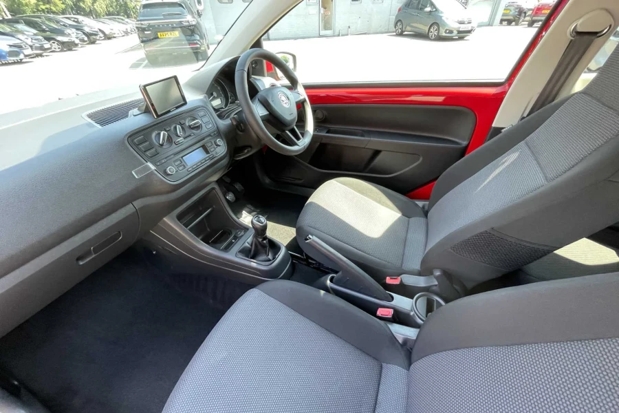 Vehicle Image - 1