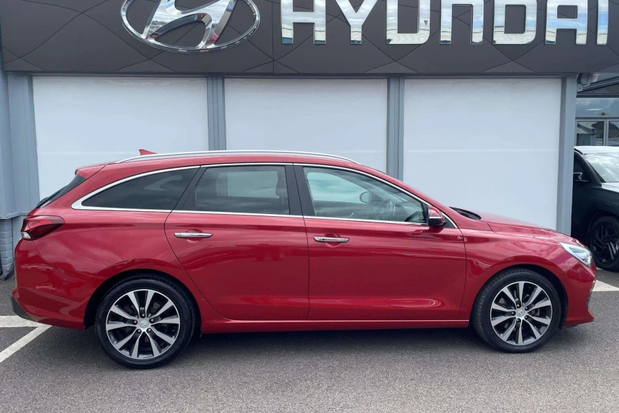 Vehicle Image - 1