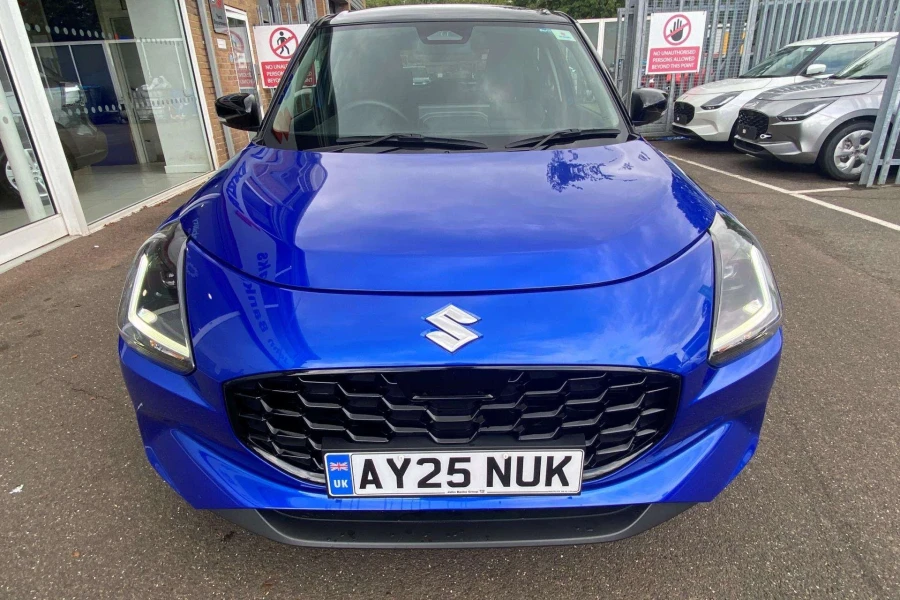 Vehicle Image - 1