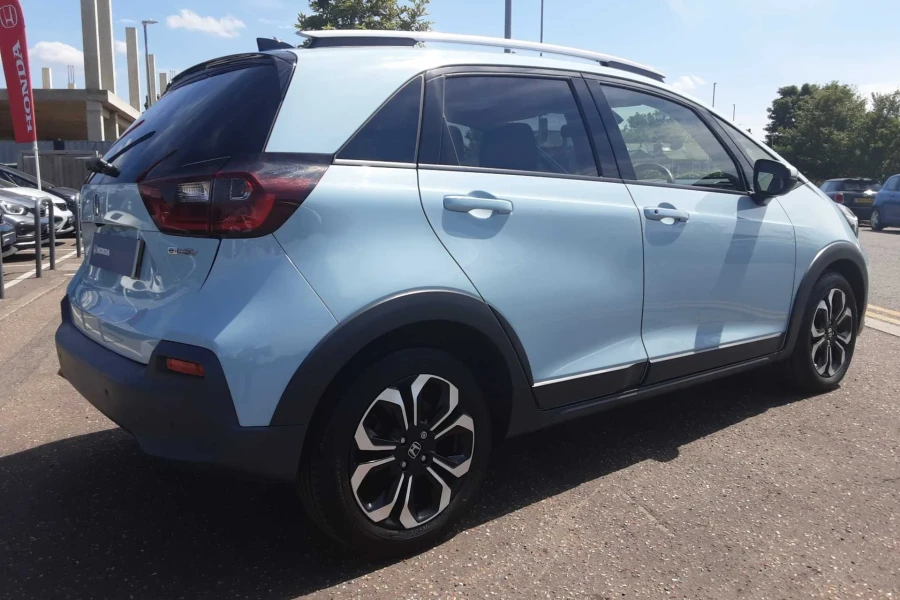 Vehicle Image - 3