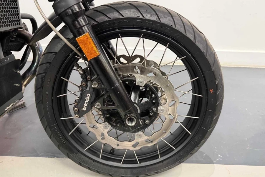 Vehicle Image - 3
