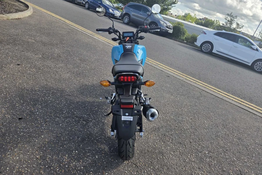 Vehicle Image - 3
