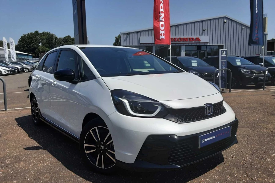 Vehicle Image - 0