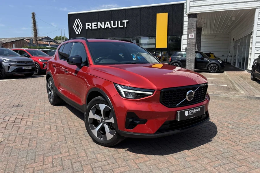 Vehicle Image - 0