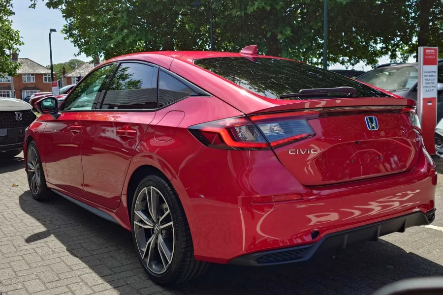 Vehicle Image - 2