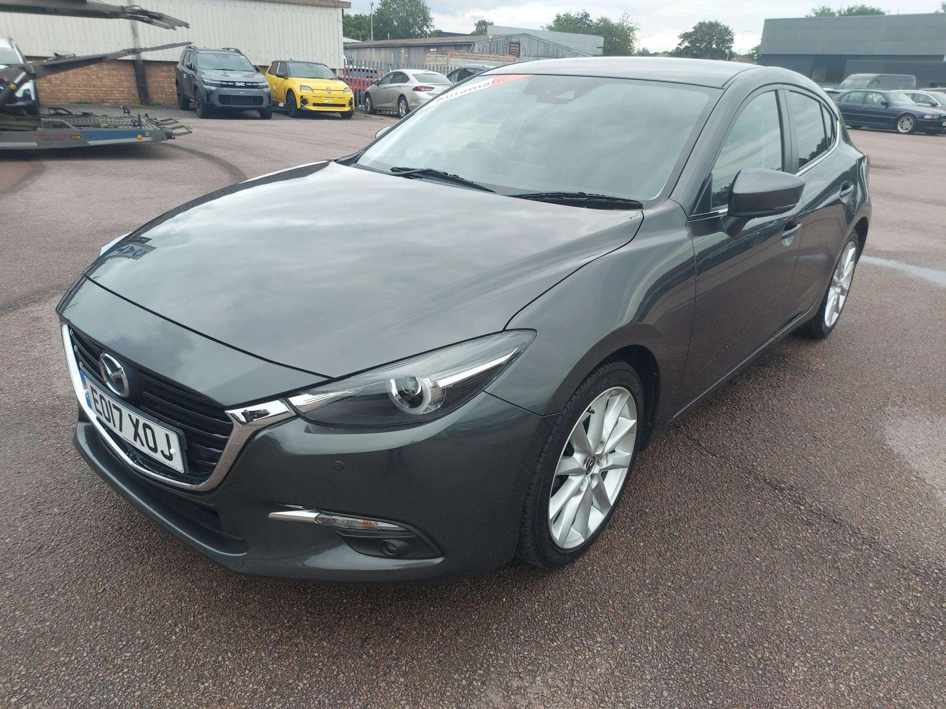Vehicle image 3