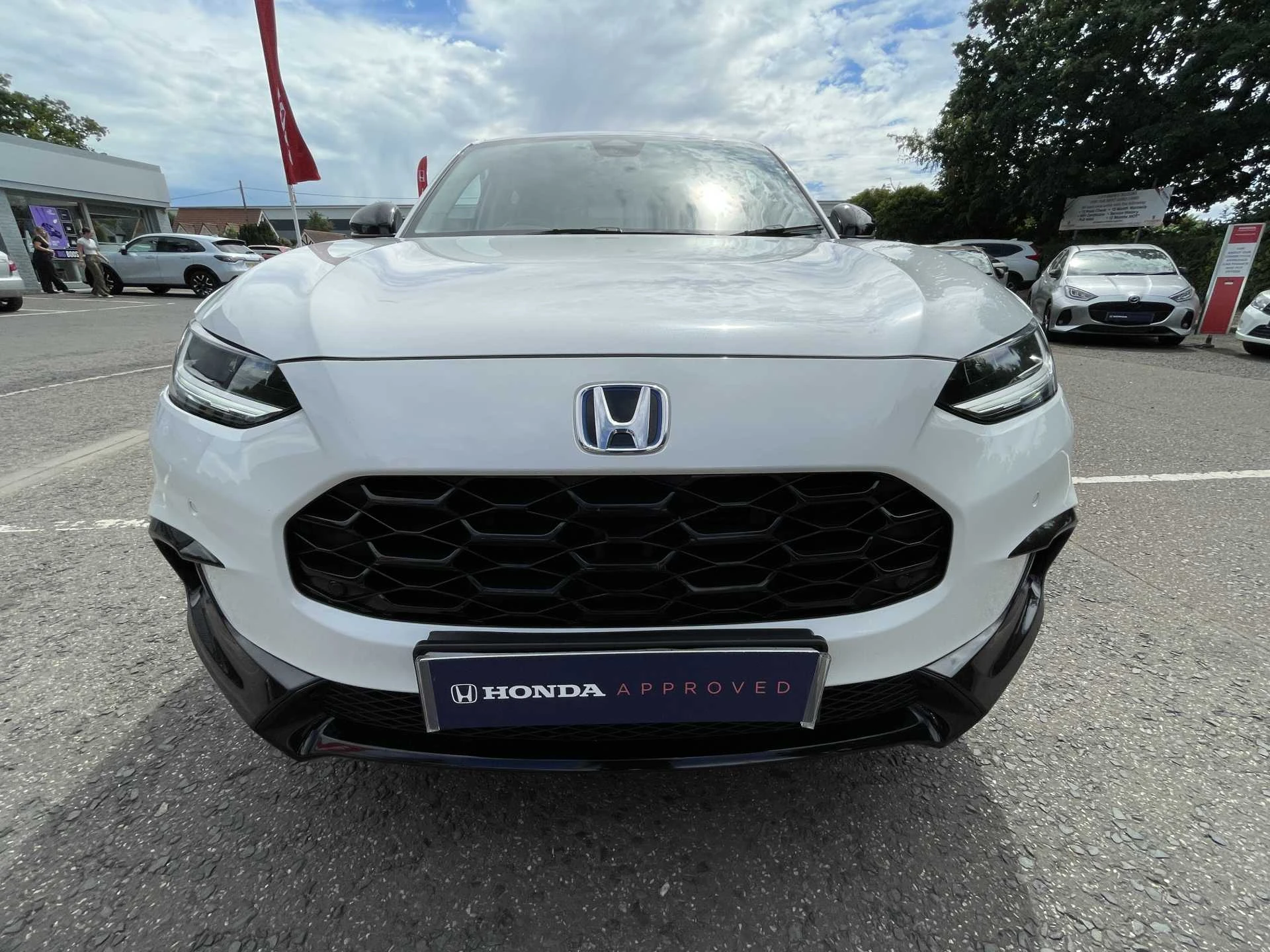 Vehicle image 6