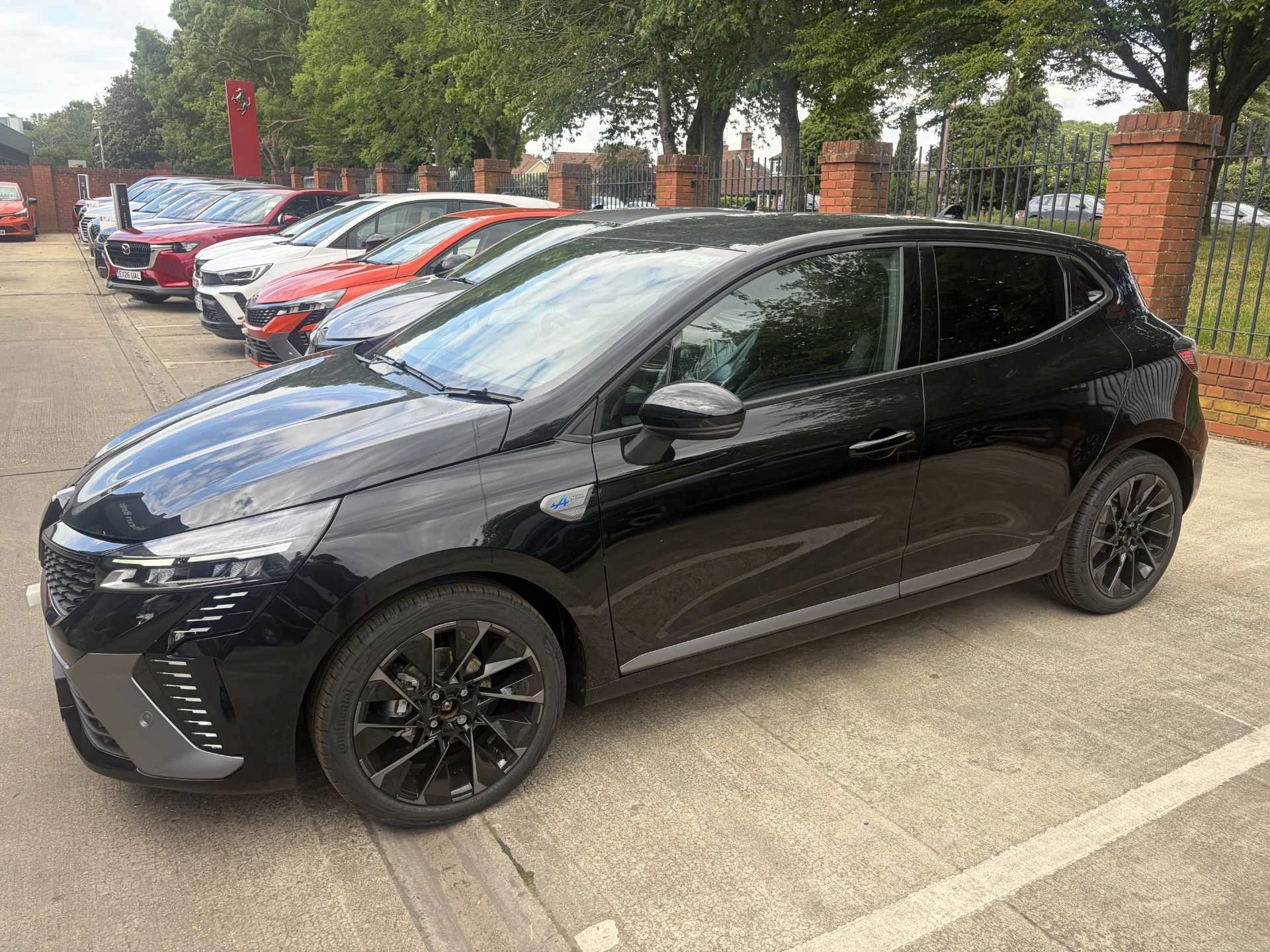 Vehicle image 3