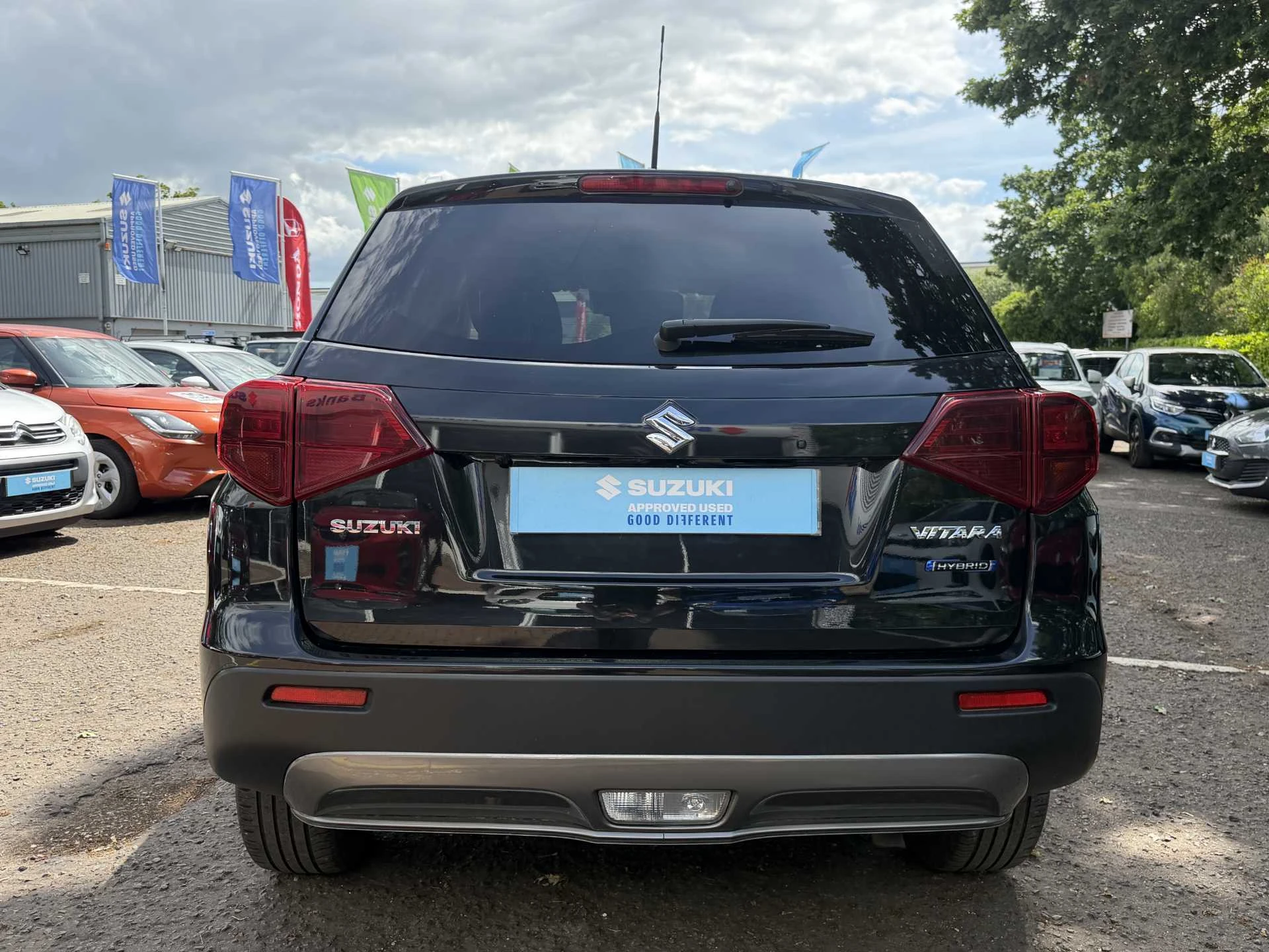 Vehicle image 7