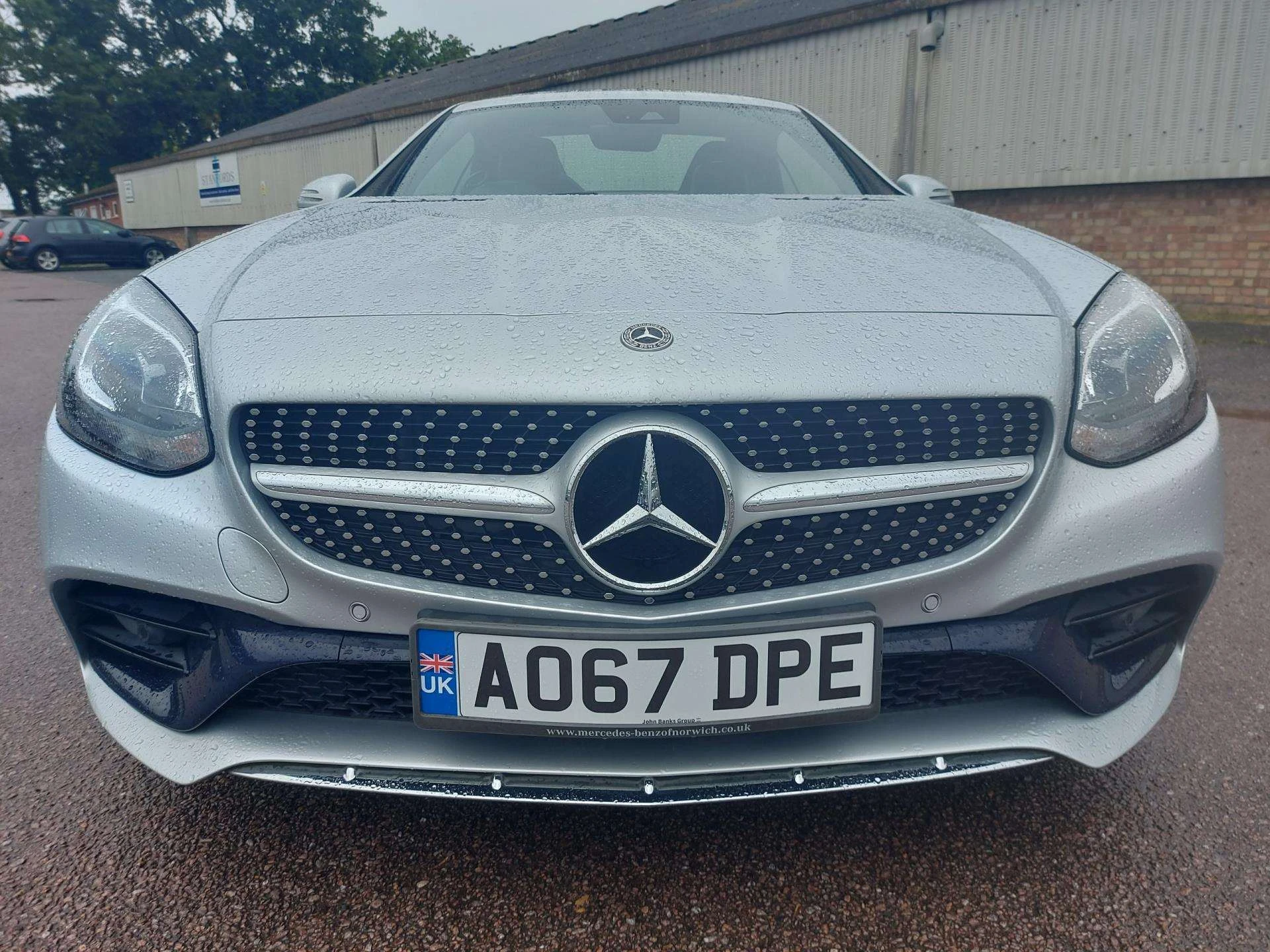 Vehicle image 6