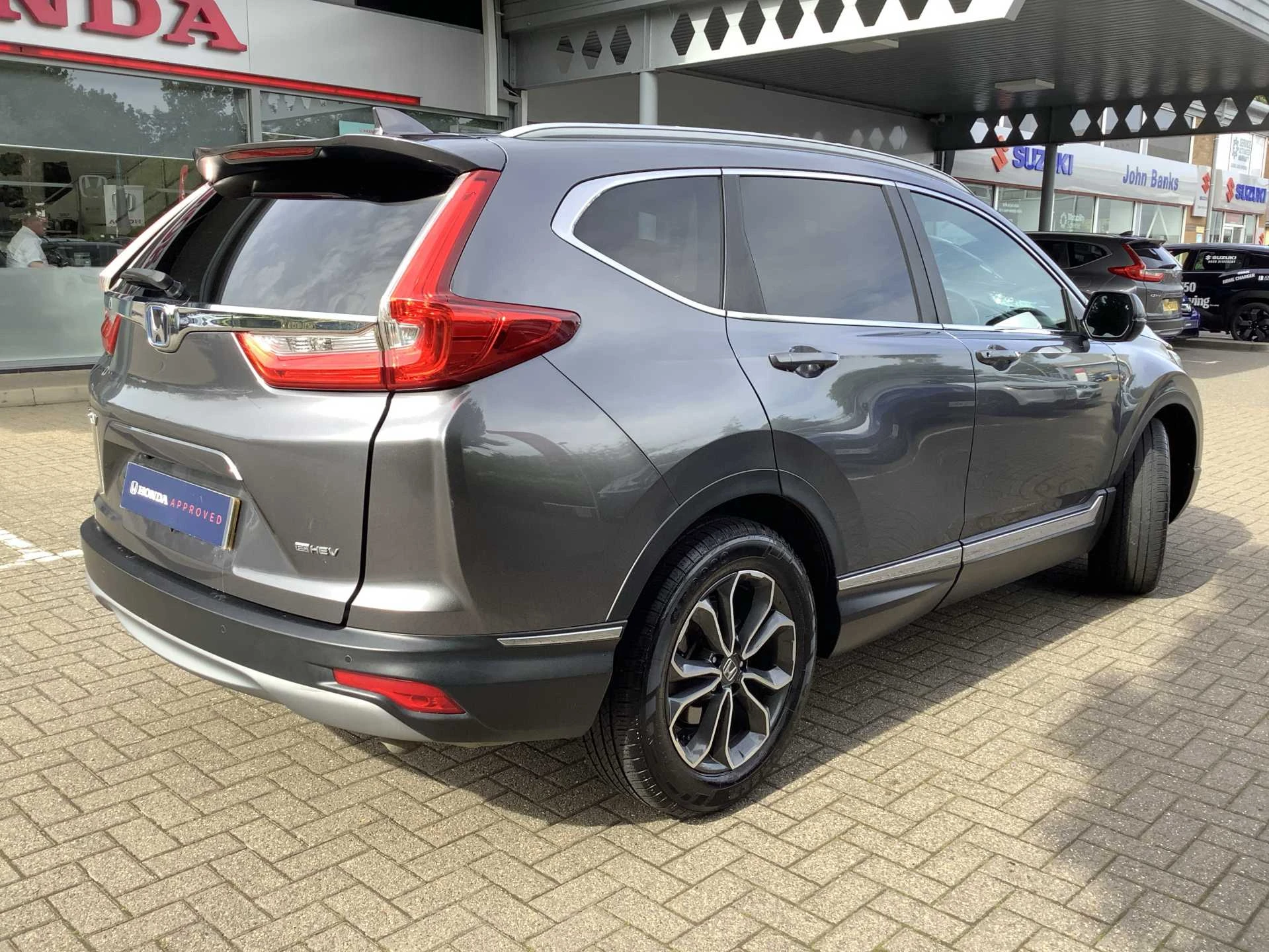 Vehicle image 7