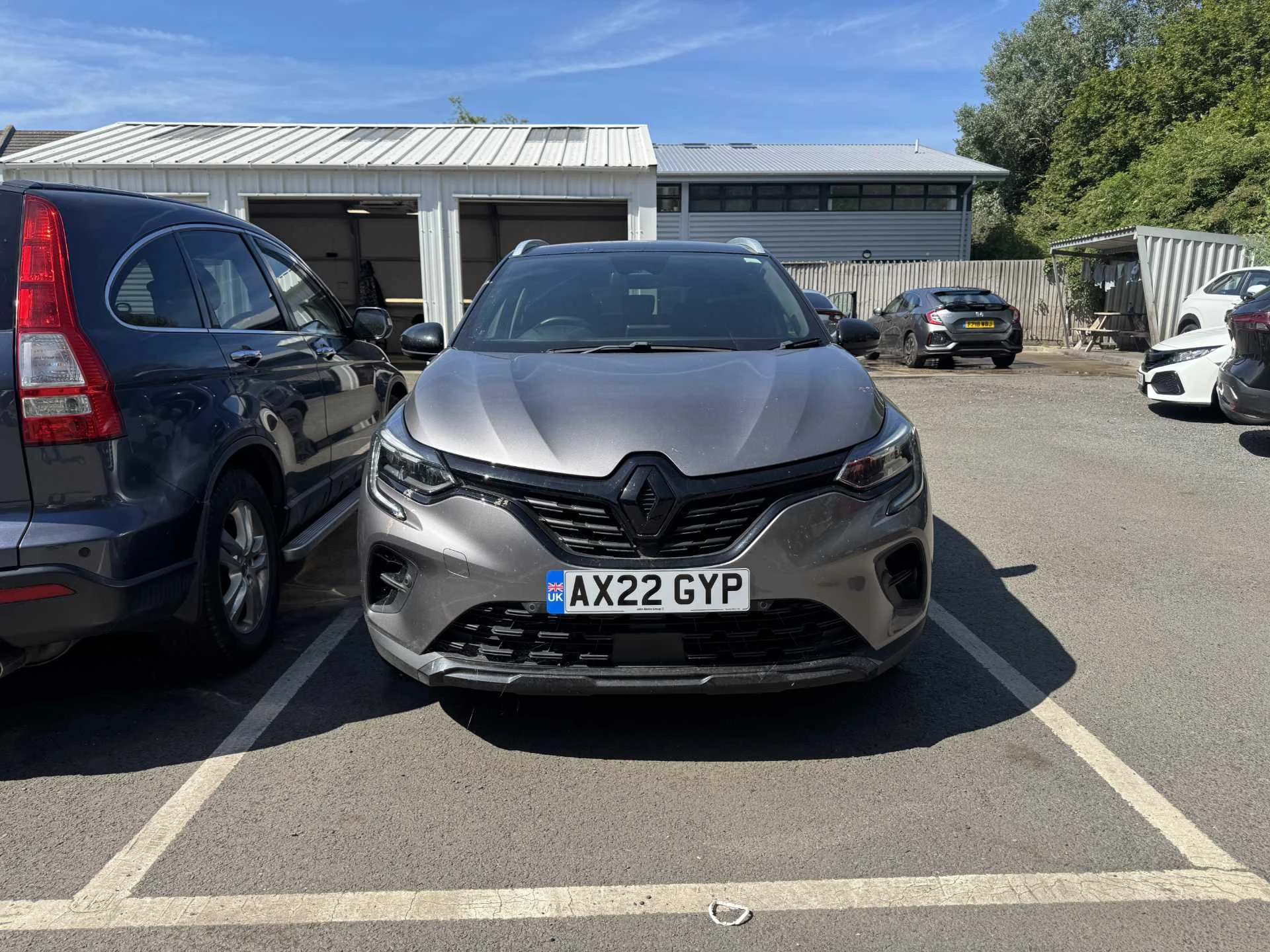 Vehicle image 5