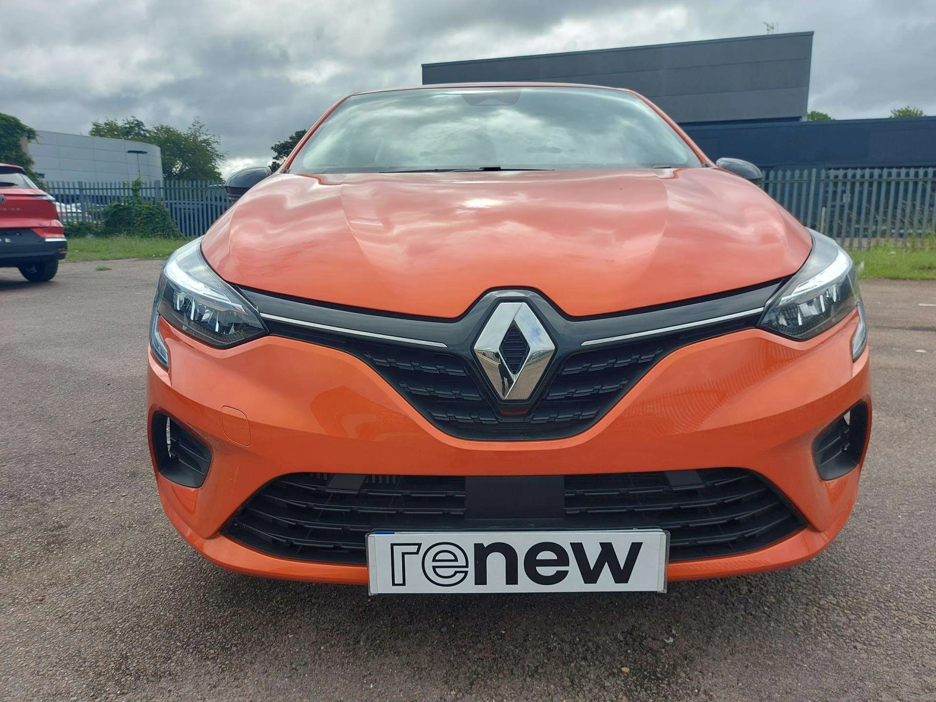 Vehicle image 6
