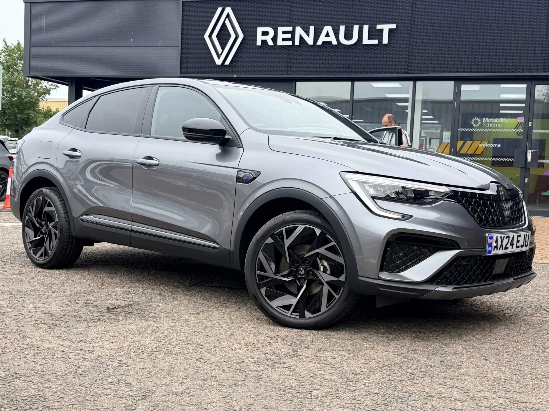 Vehicle image 1