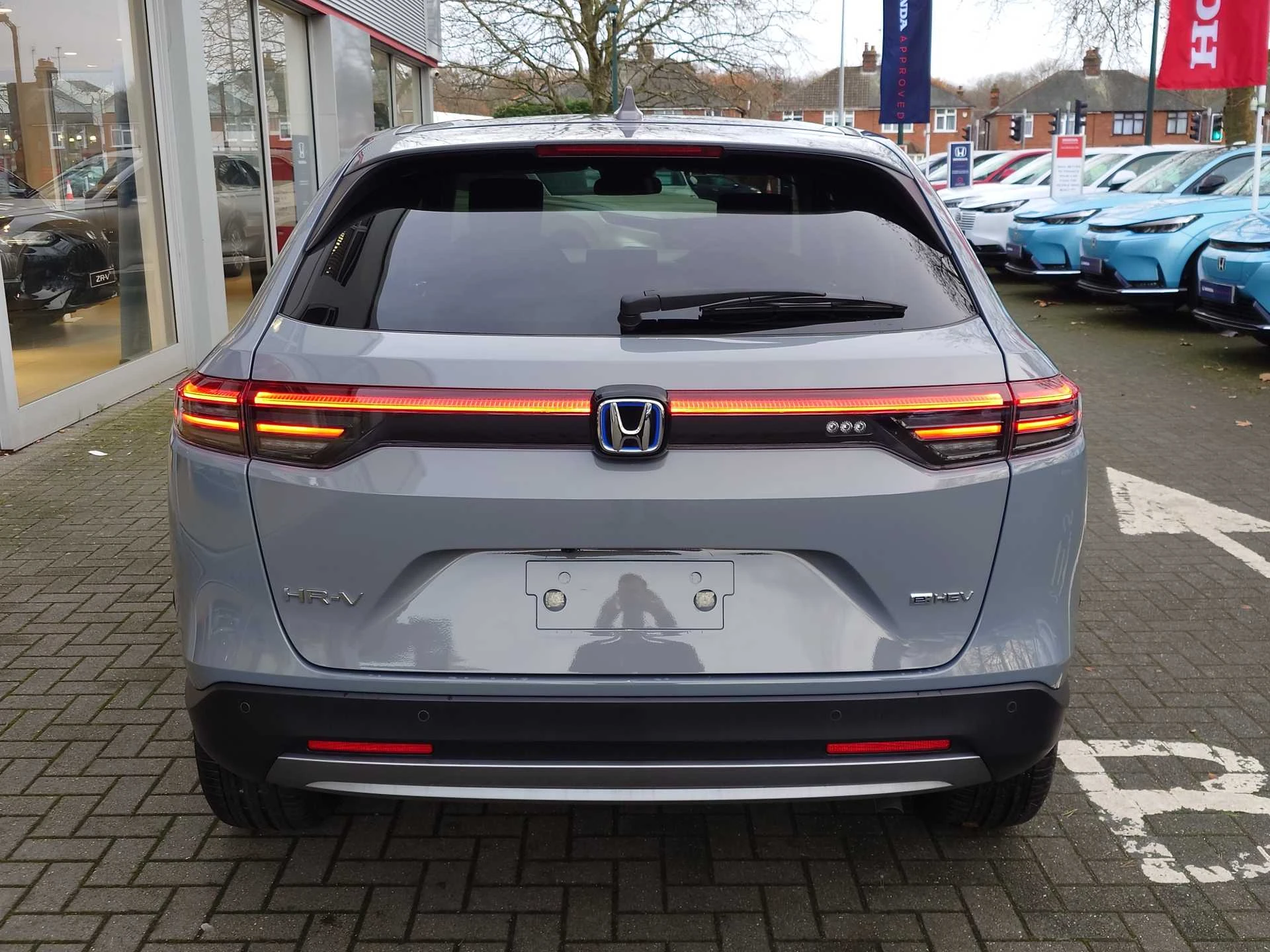 Vehicle image 7