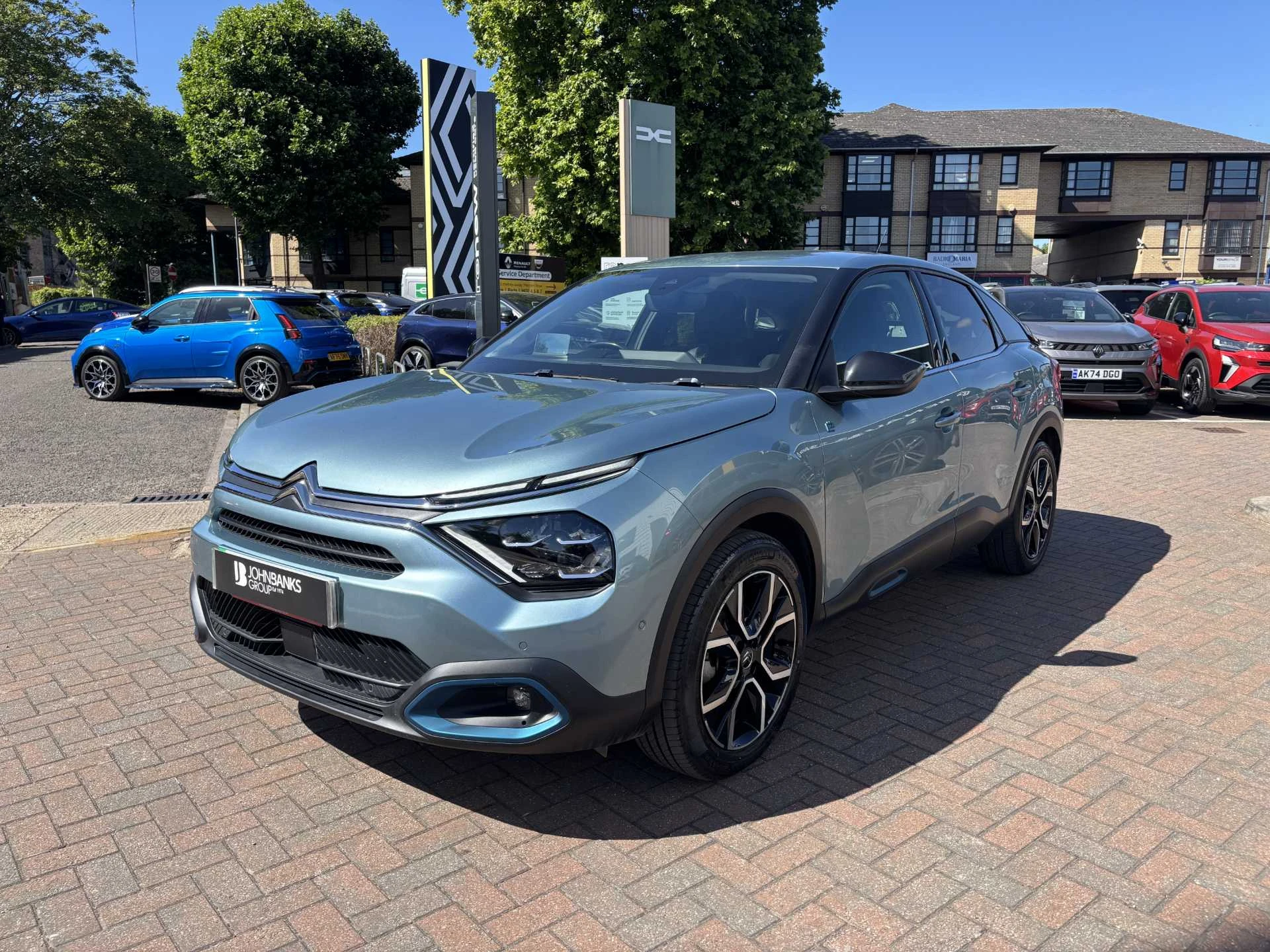 Vehicle image 7