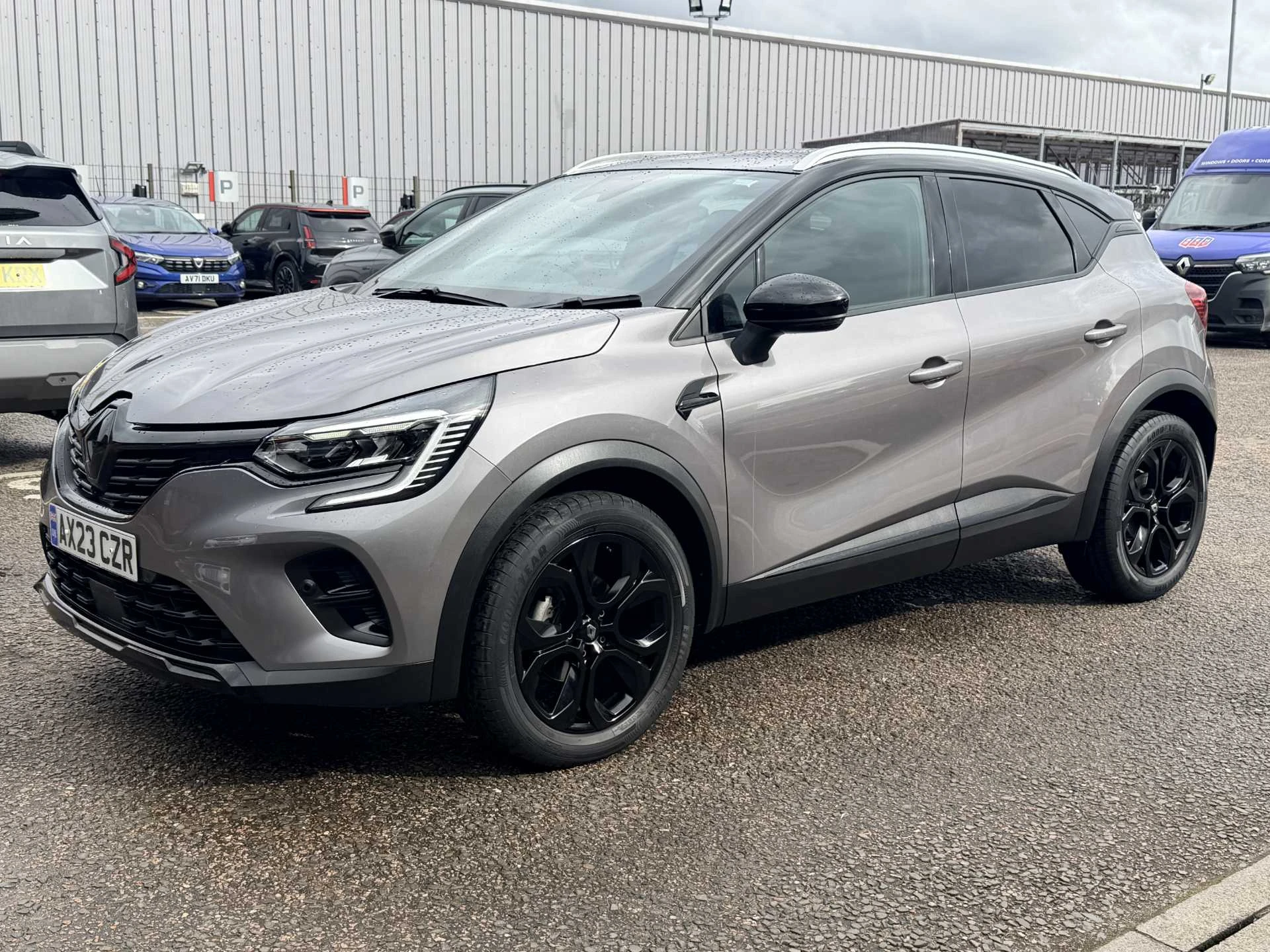 Vehicle image 2