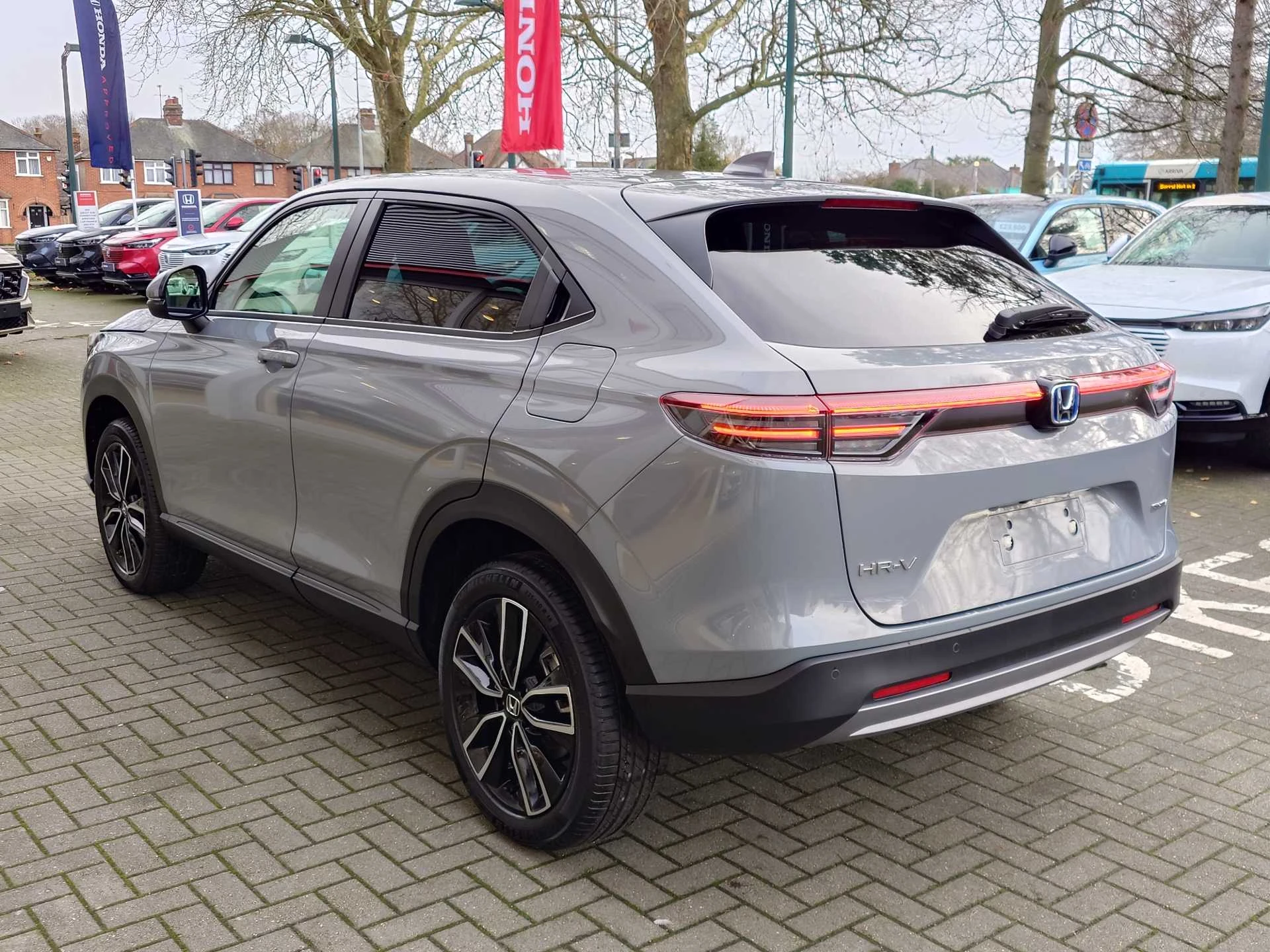 Vehicle image 3
