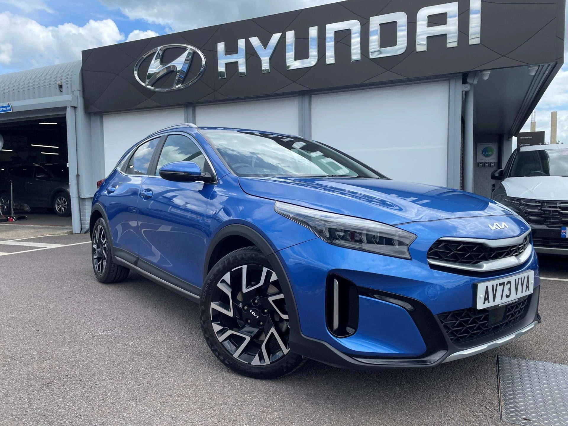 Vehicle image 1