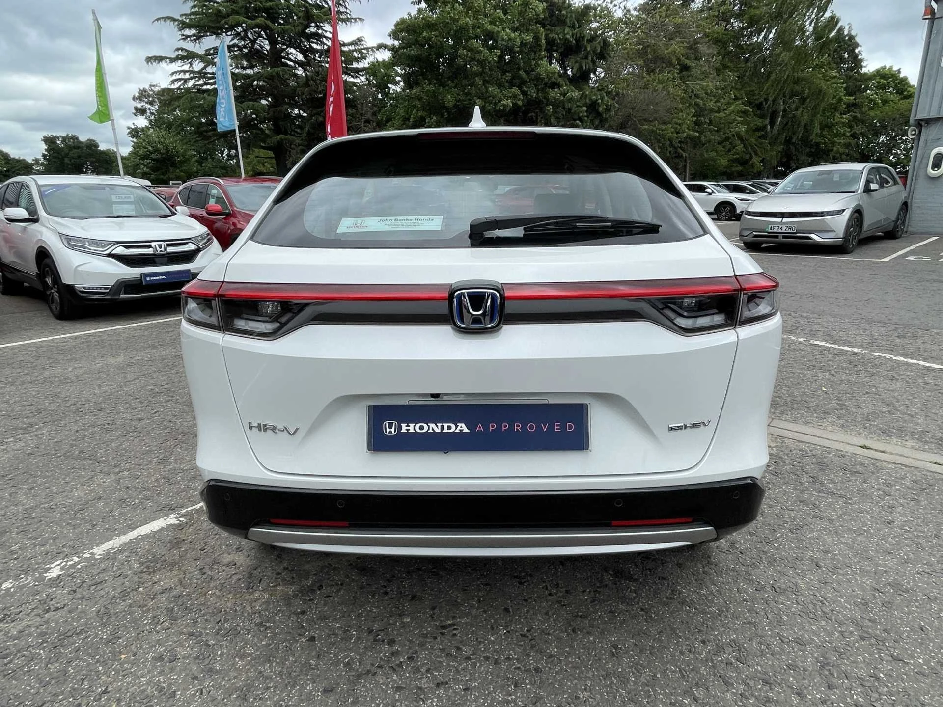 Vehicle image 7