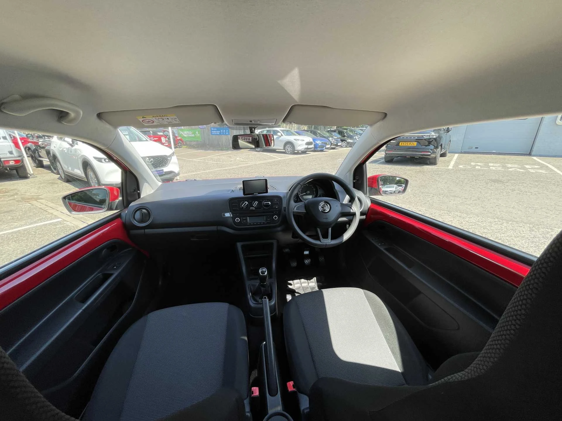 Vehicle image 4