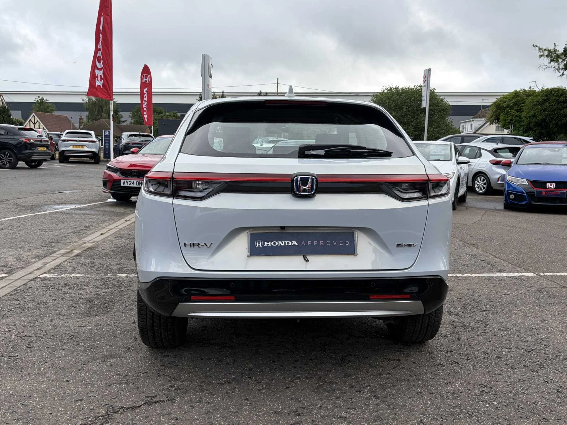 Vehicle image 7