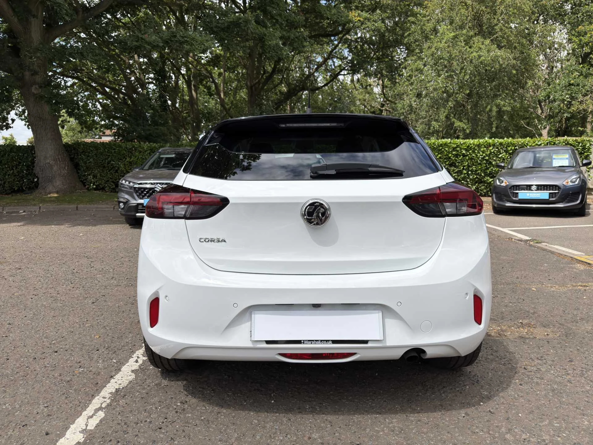 Vehicle image 7