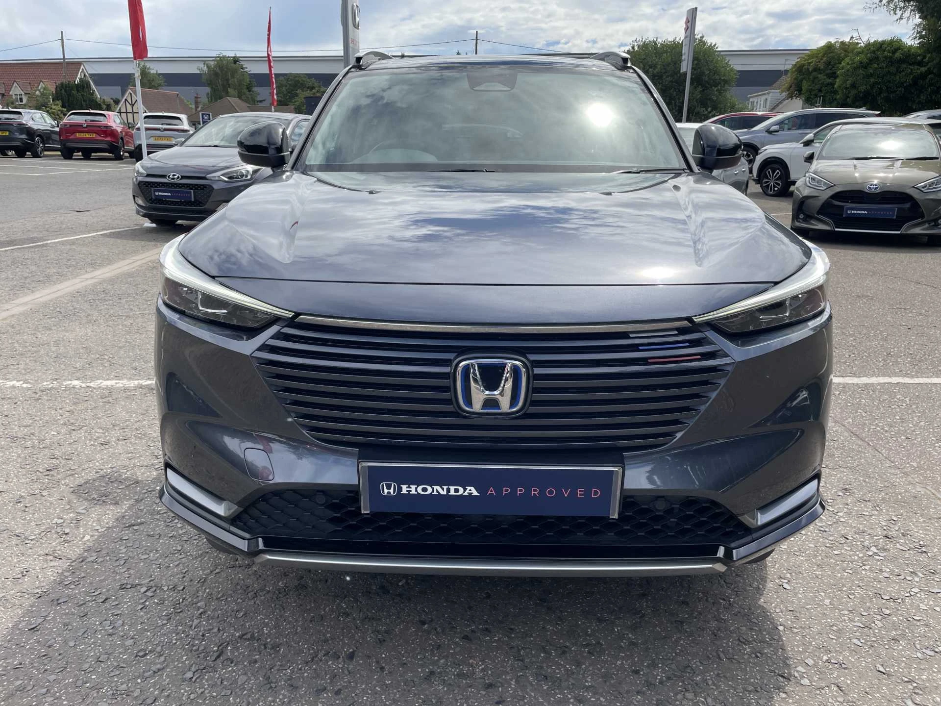 Vehicle image 6