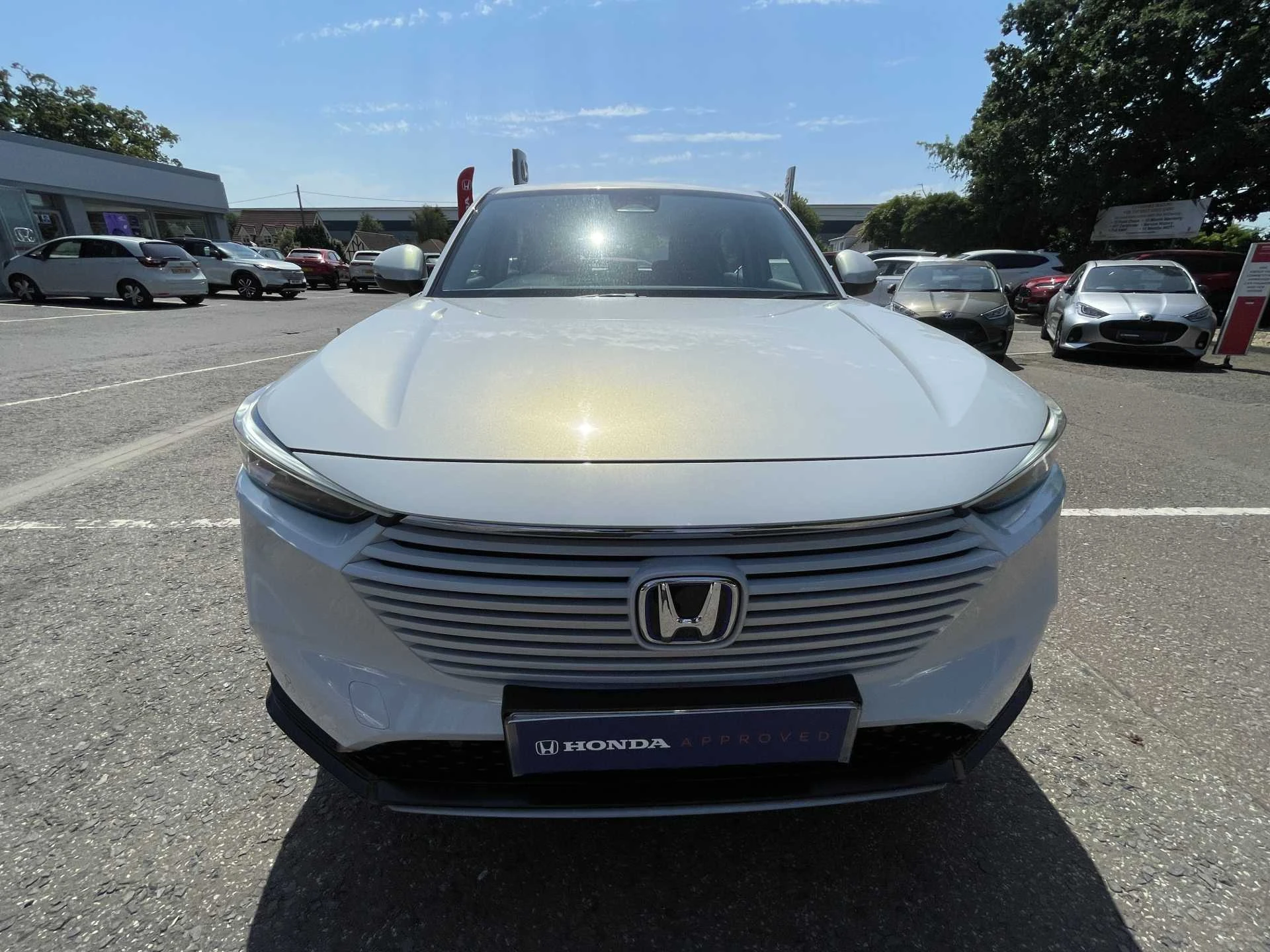 Vehicle image 6