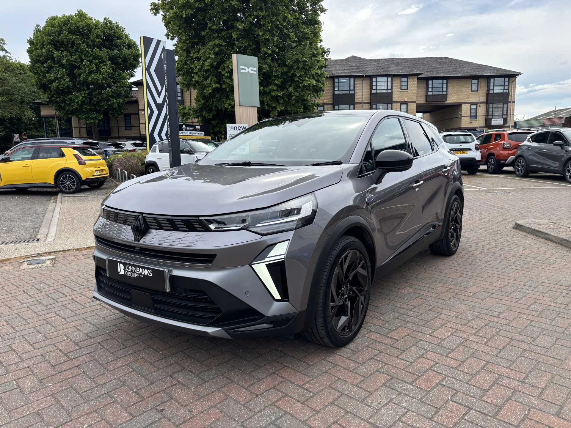 Vehicle image 7