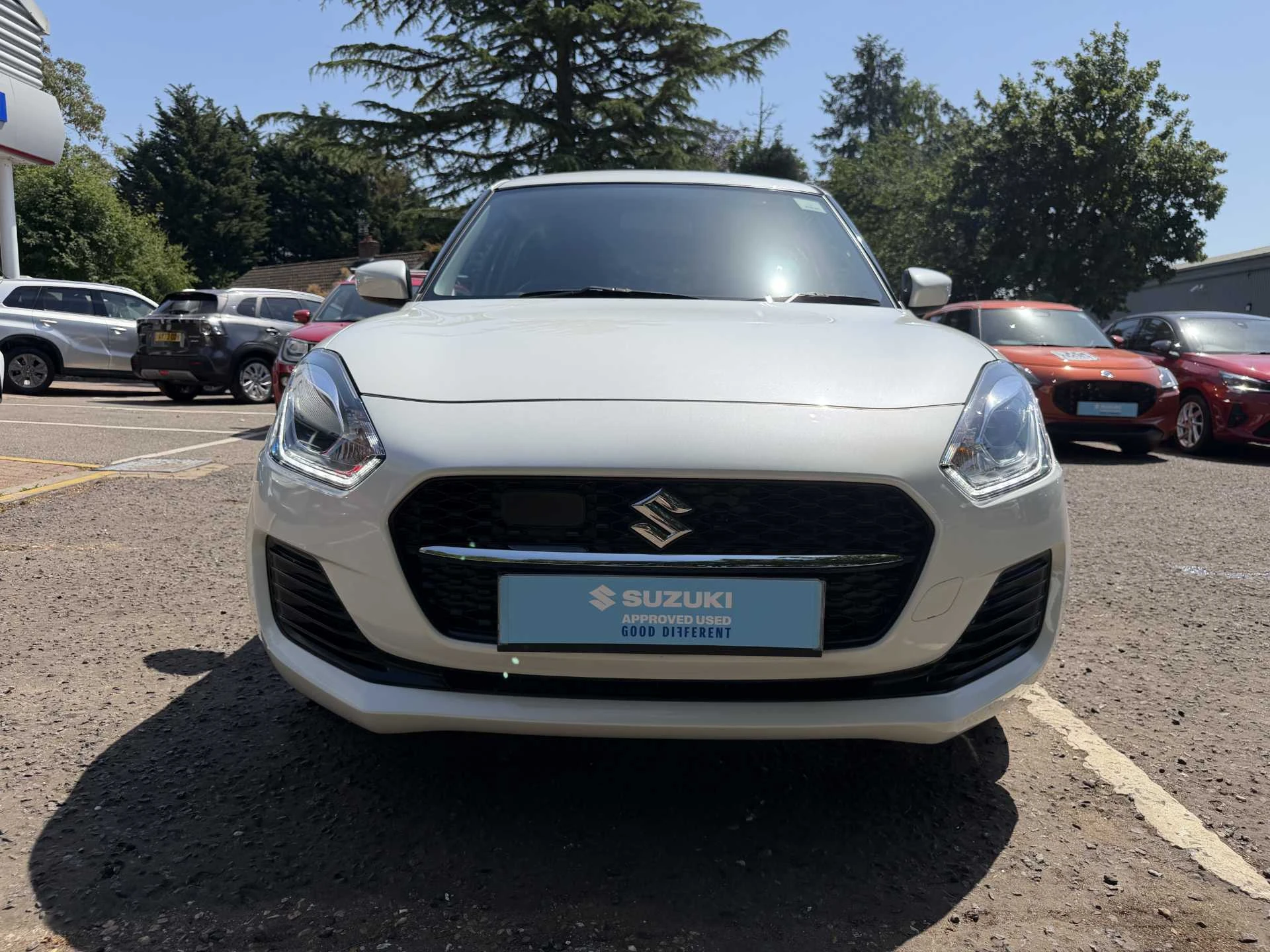 Vehicle image 6