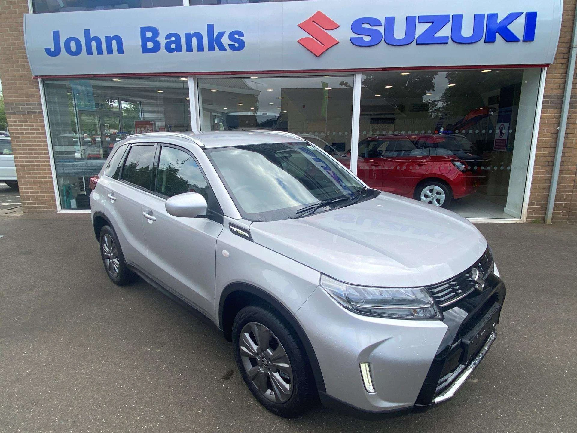 Vehicle image 3