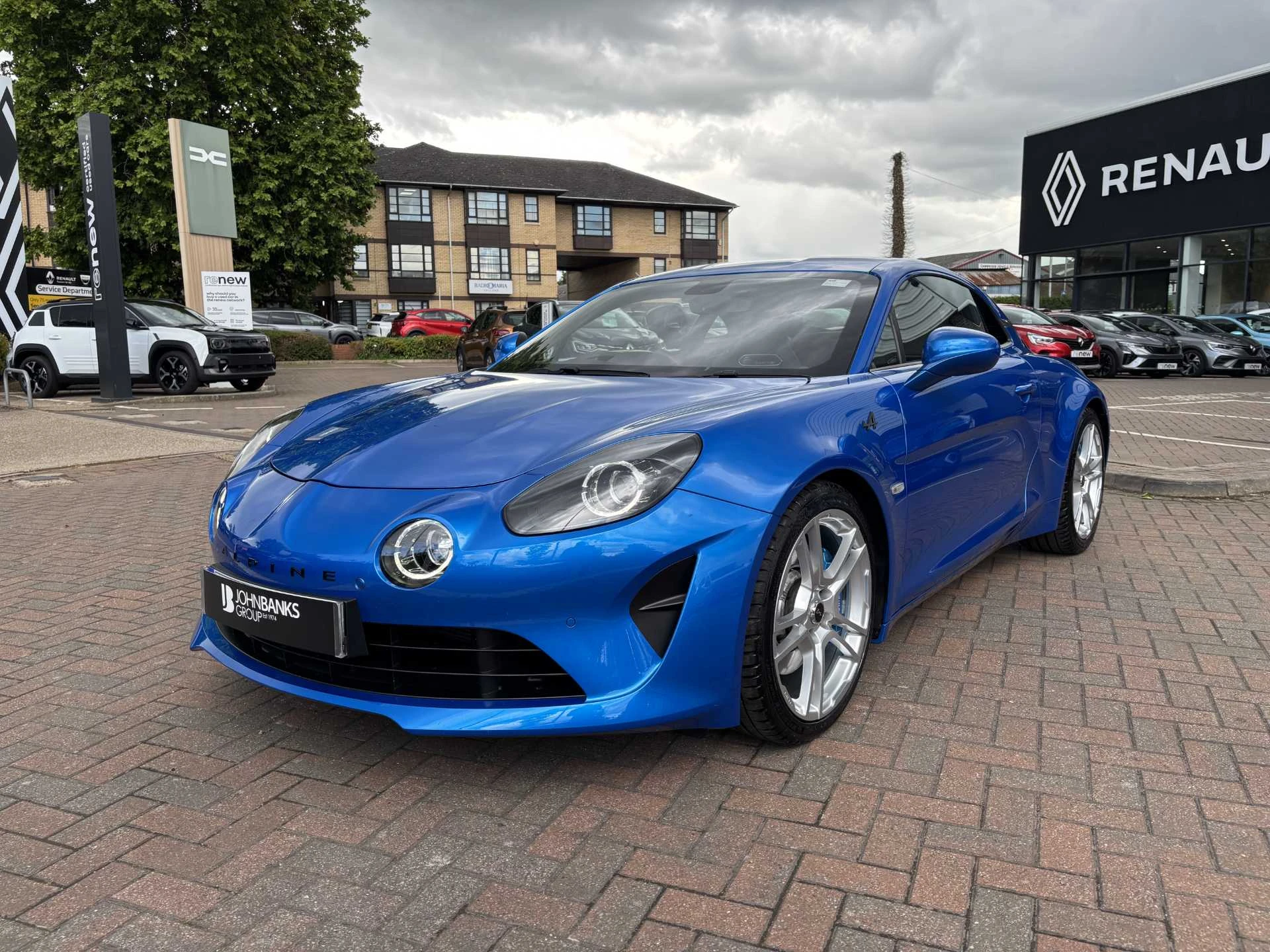 Vehicle image 7