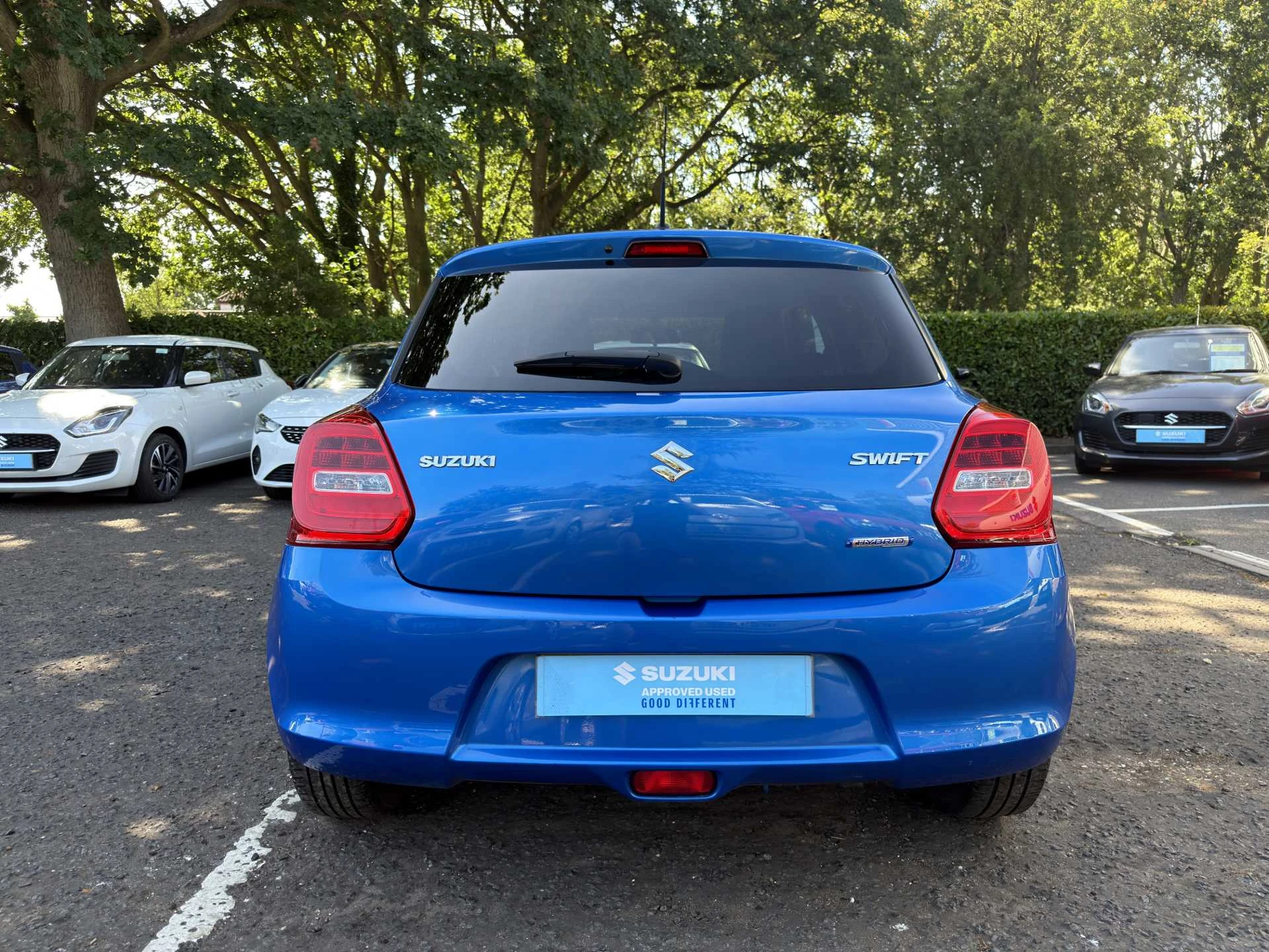 Vehicle image 7