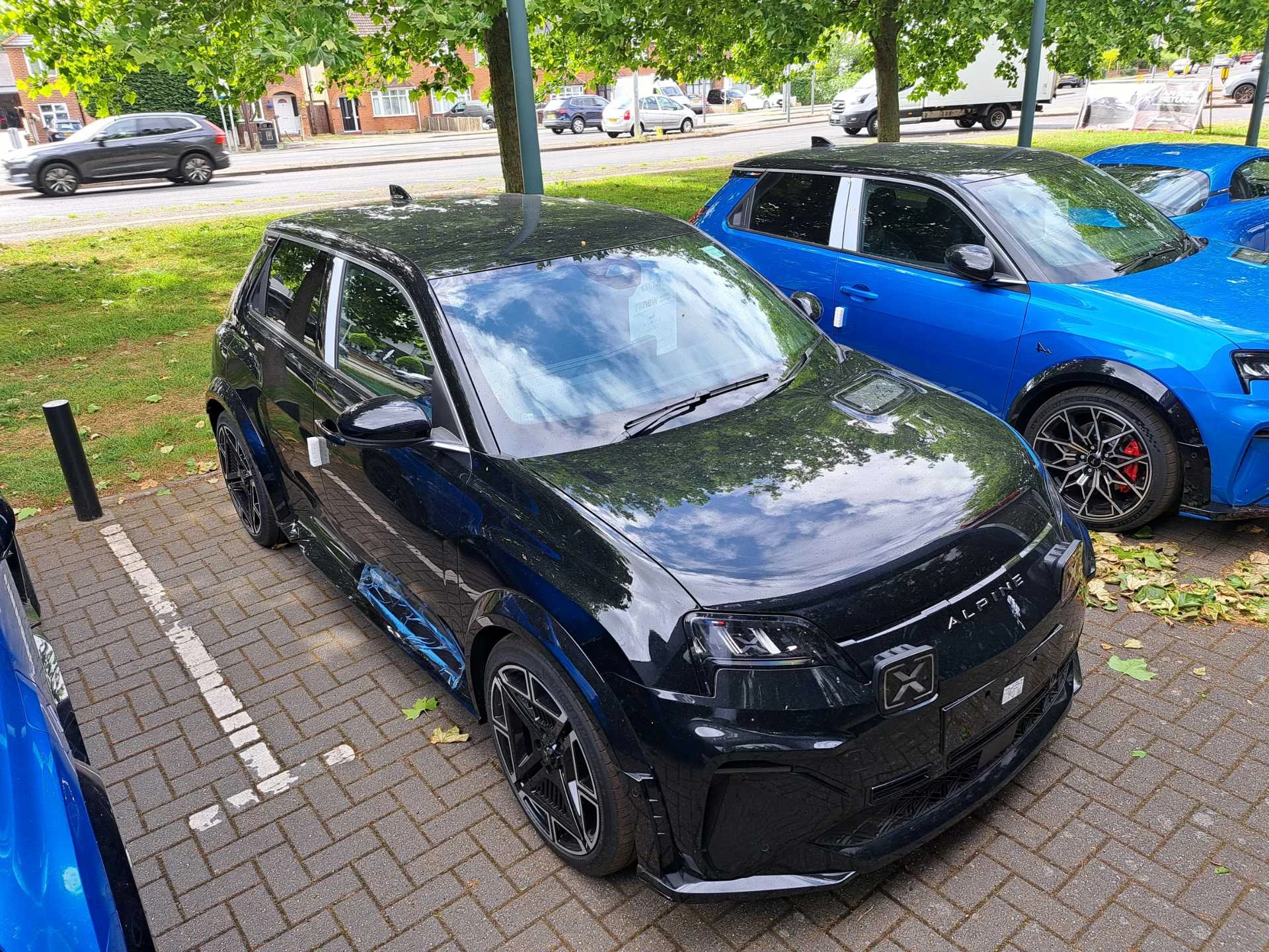 Vehicle image 2