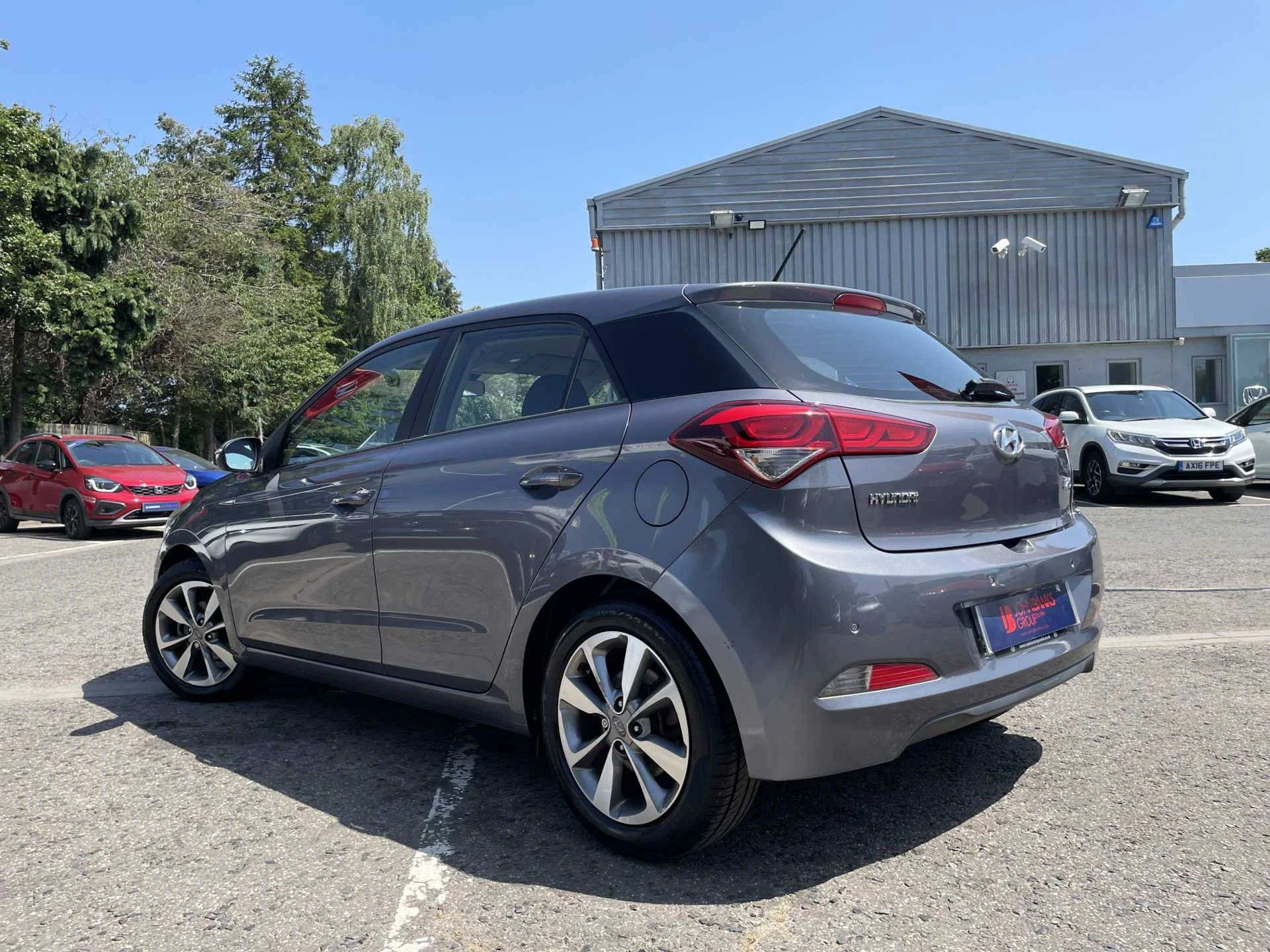 Vehicle image 3